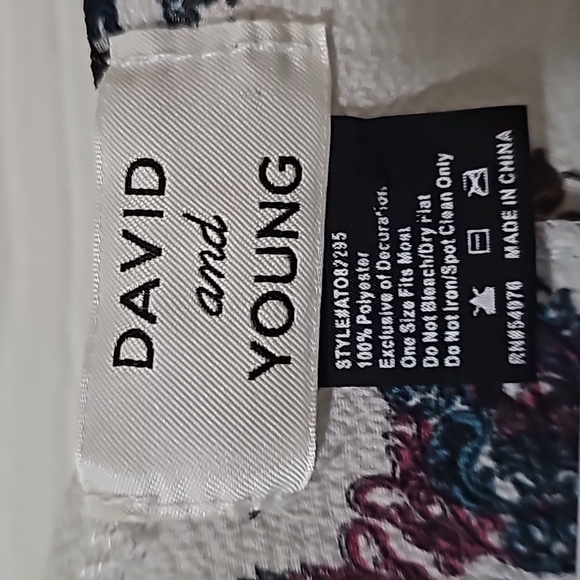NWOT SIZE 1X DAVID AND YOUNG LIGHT OVER SHIRT - Picture 3 of 6